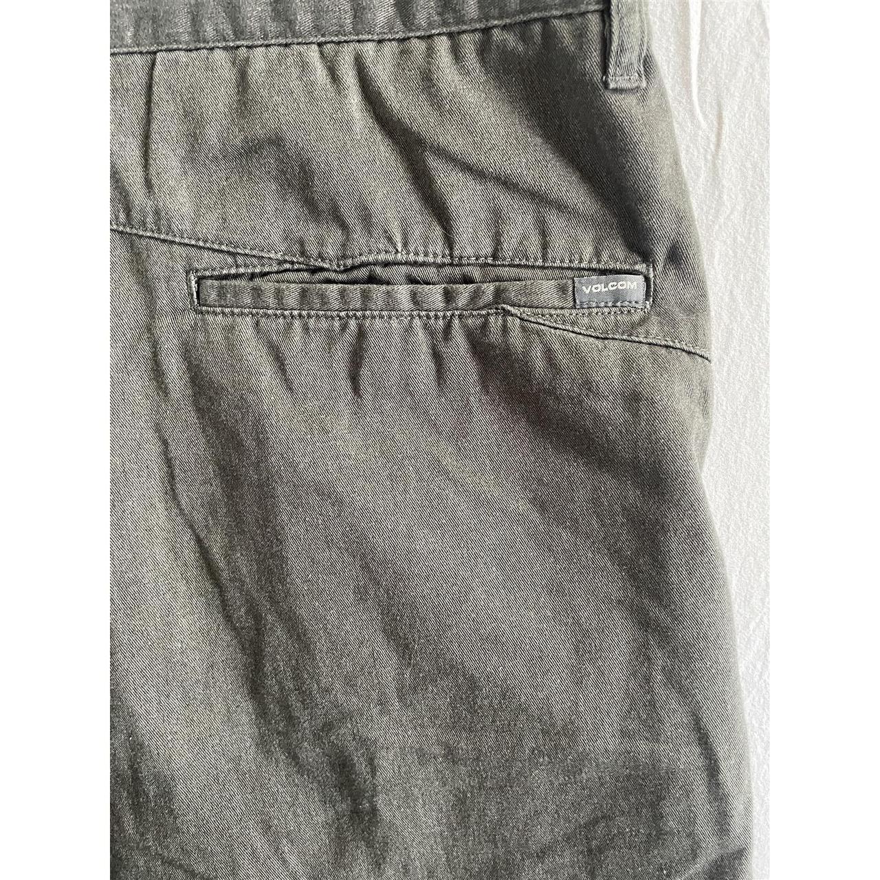 Volcom Men's Shorts - Grey - 40" – Volcom 40x10.5… - image 4