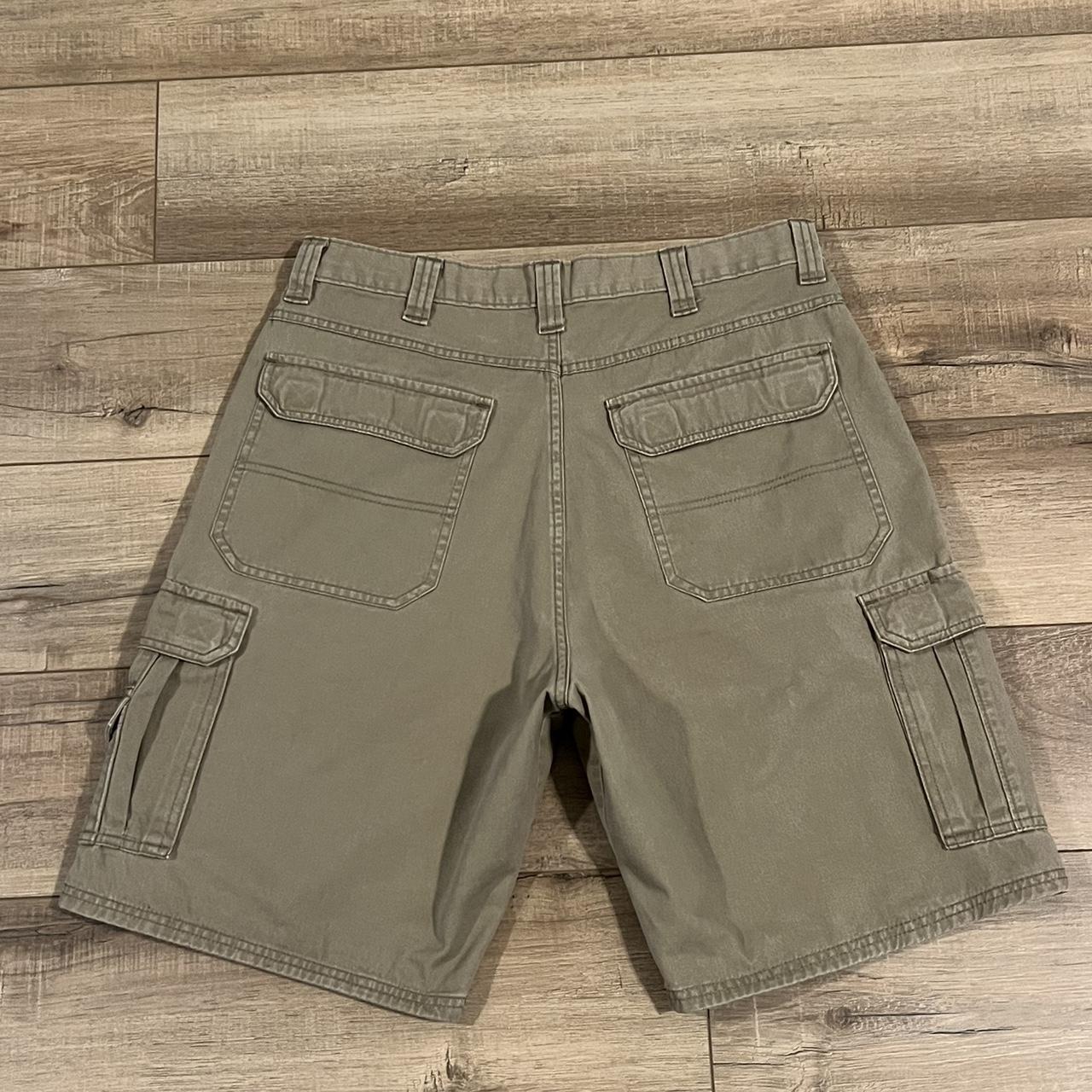 Wrangler Originals Cargo Men’s Shorts Size:... - Depop