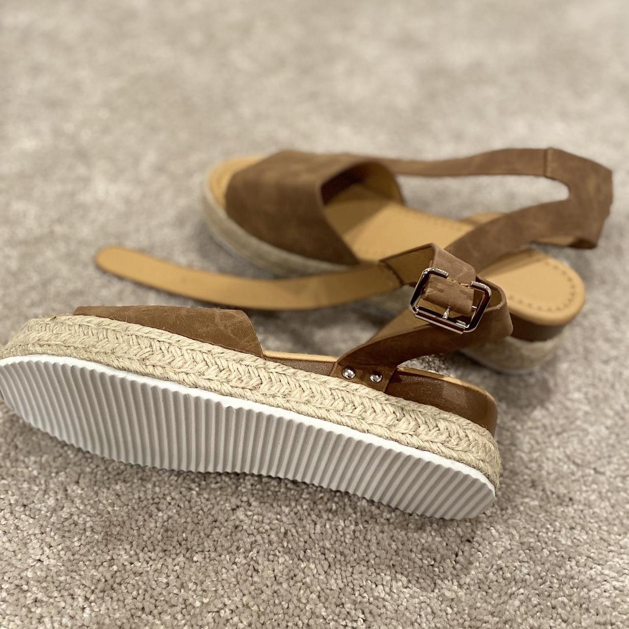 tan platform sandals