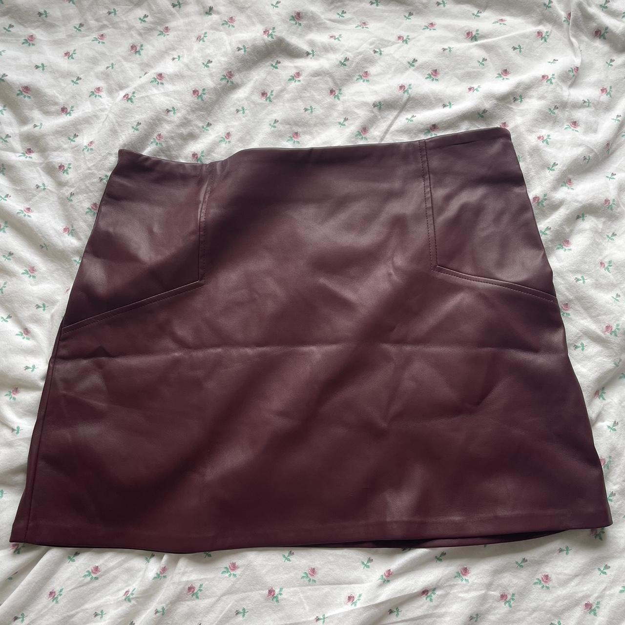 Burgundy leather hotsell skirt primark