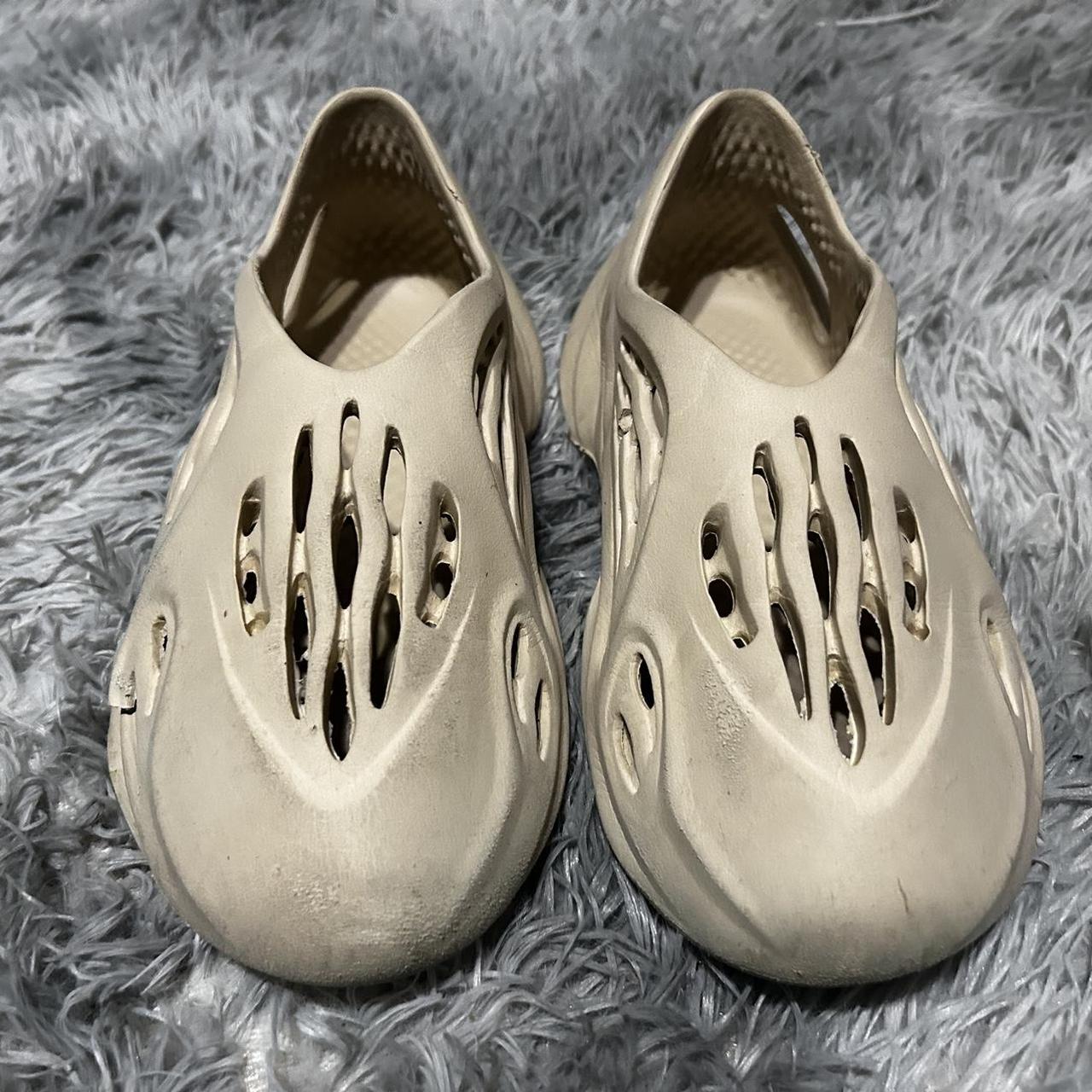 Rep foam runners used looks real size 8 Depop