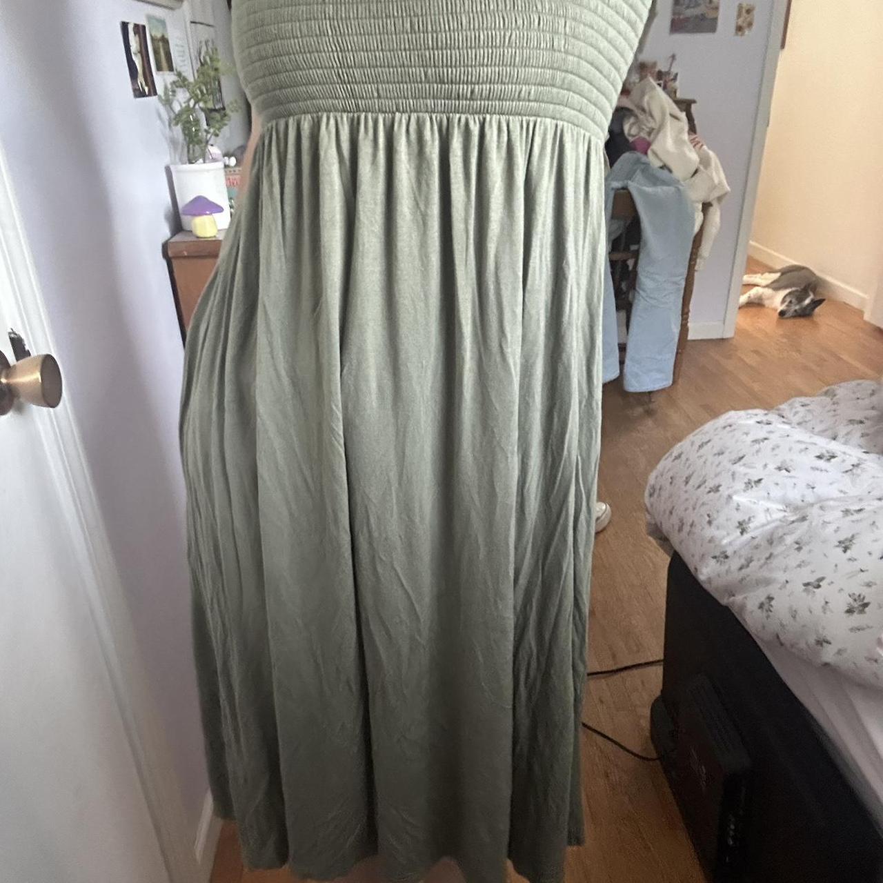 GAP sage green strapless dress Can be worn as a... - Depop