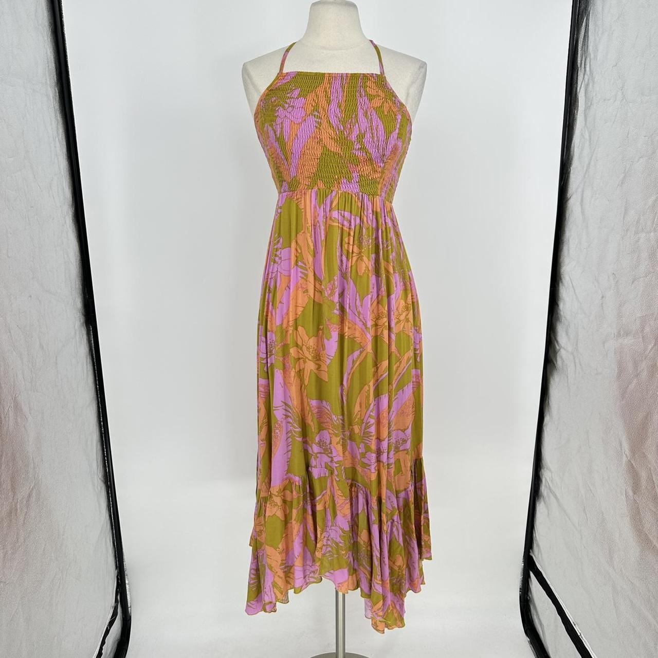 item listed by smart_fashio9n_for_you
