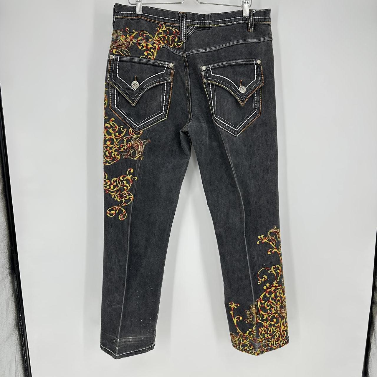 item listed by smart_fashio9n_for_you