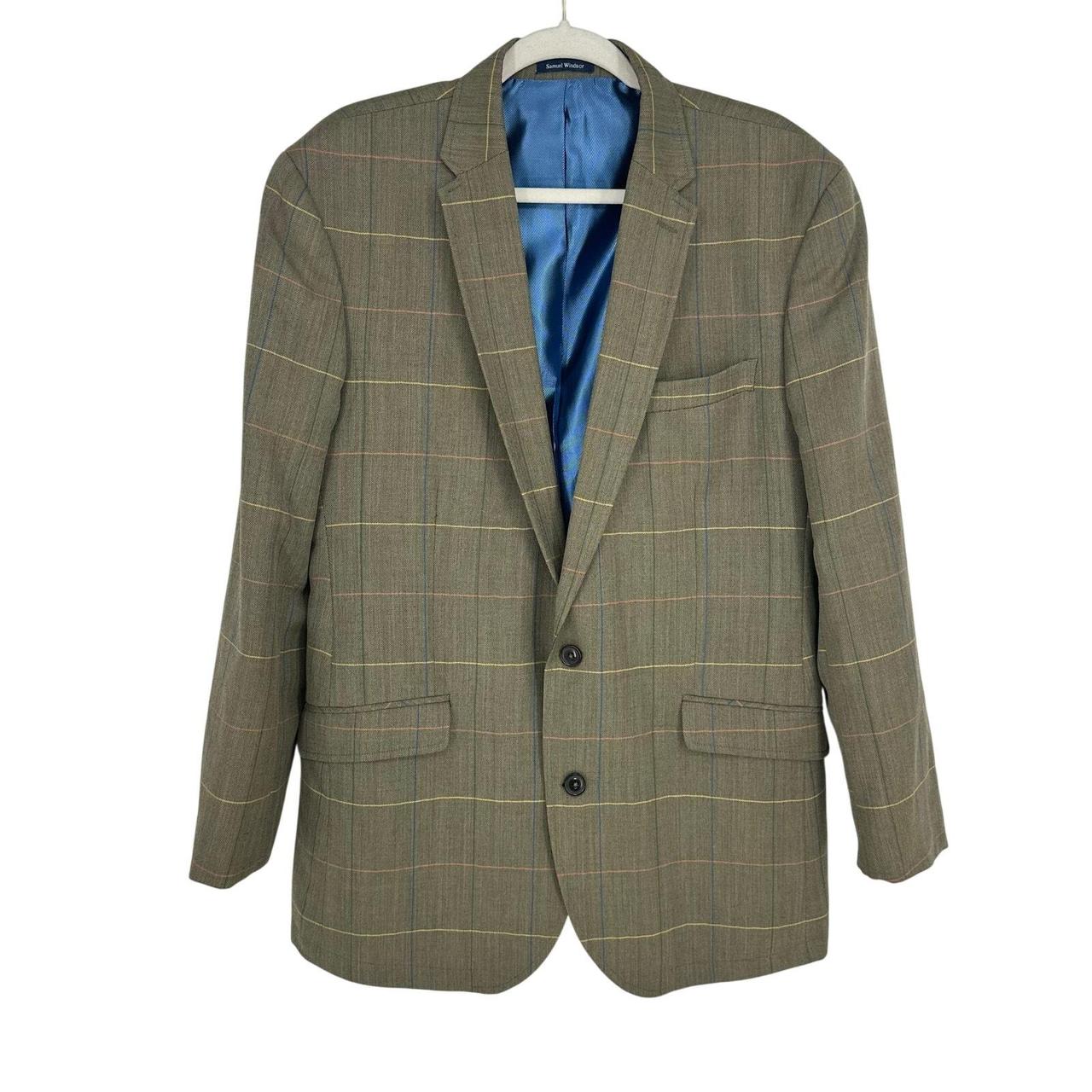 item listed by smart_fashio9n_for_you