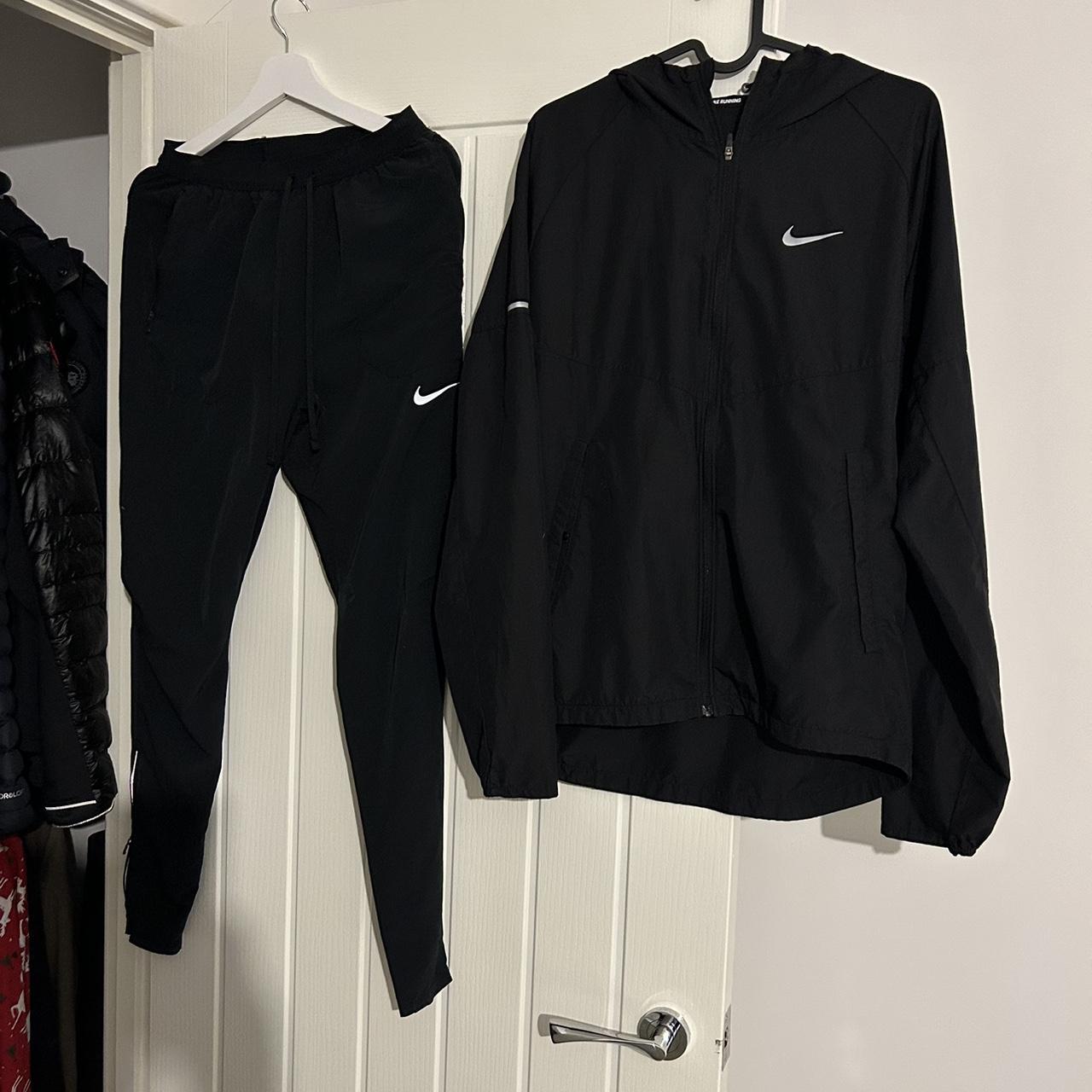 mens small nike tracksuit