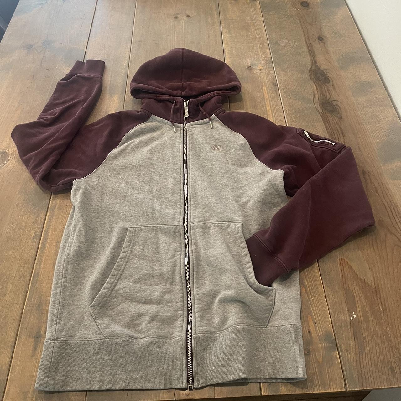 nike aw77 hoodie with arm pocket
