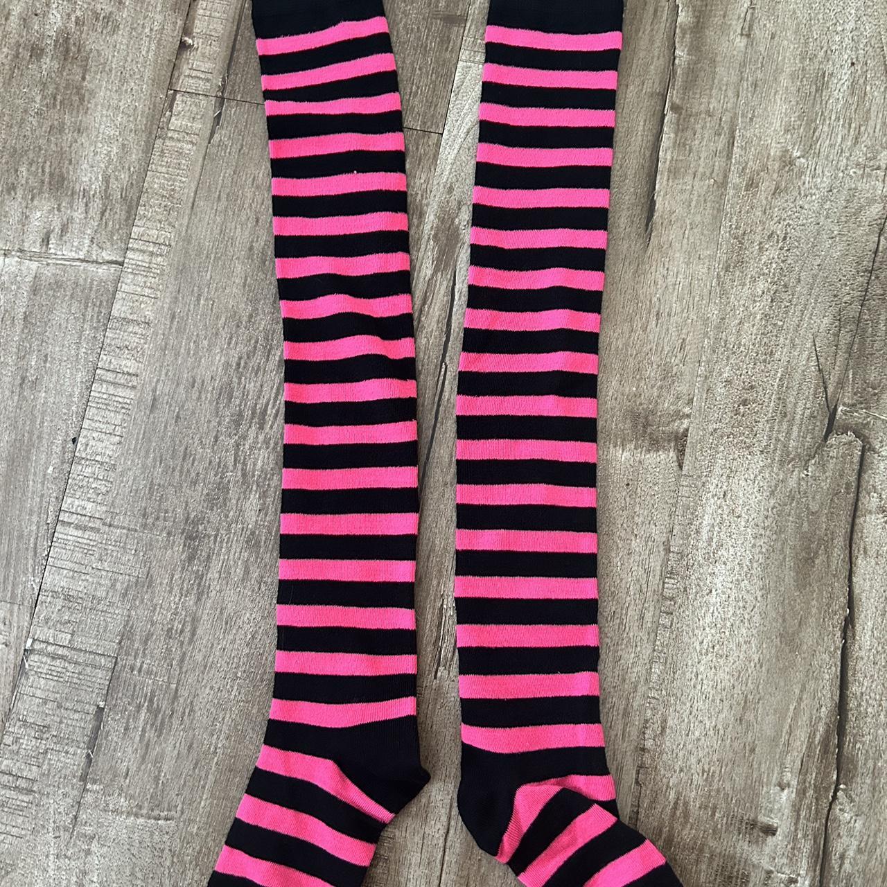 Gaiam Crossover Pink Tie Dye 7/8 Leggings - Depop