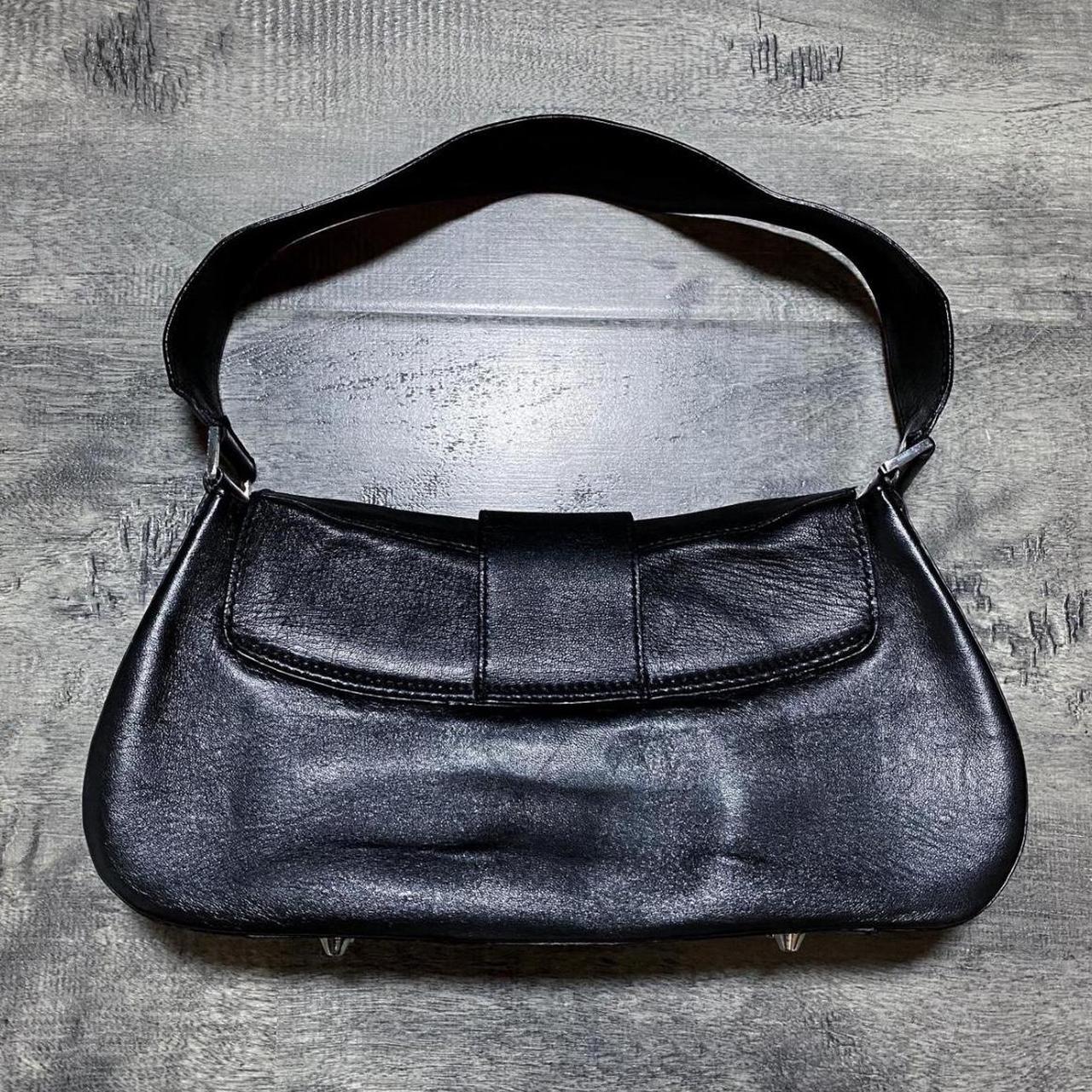 ショルダーバッグ・ポシェット PHILOSOPHY DI LORENZO SERAFINI Shoulder bag 31040728 1005 PHILOSOPHY DI LORENZO SERAFINI Polished Leather Shoulder Bag
