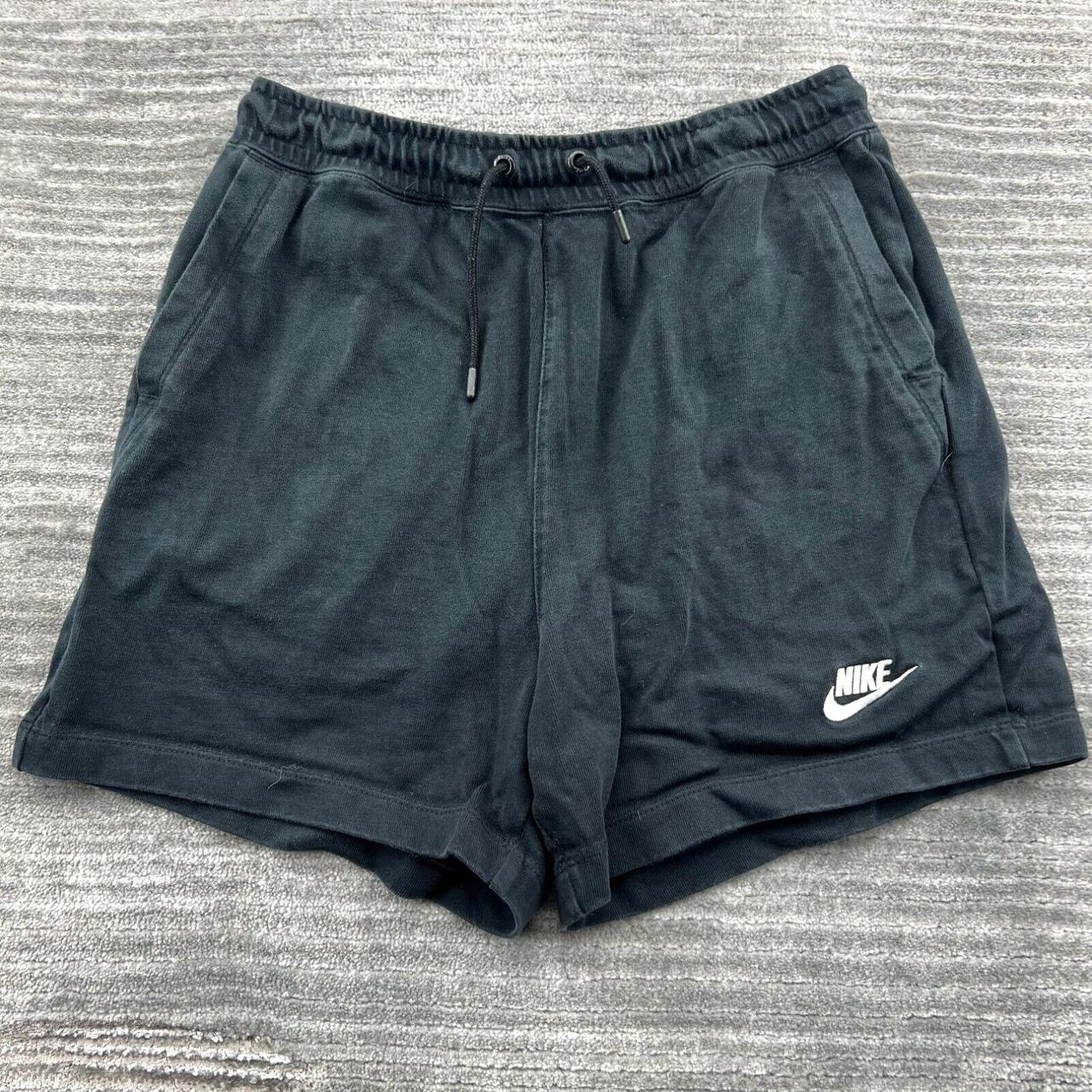 sweatshorts nike womens