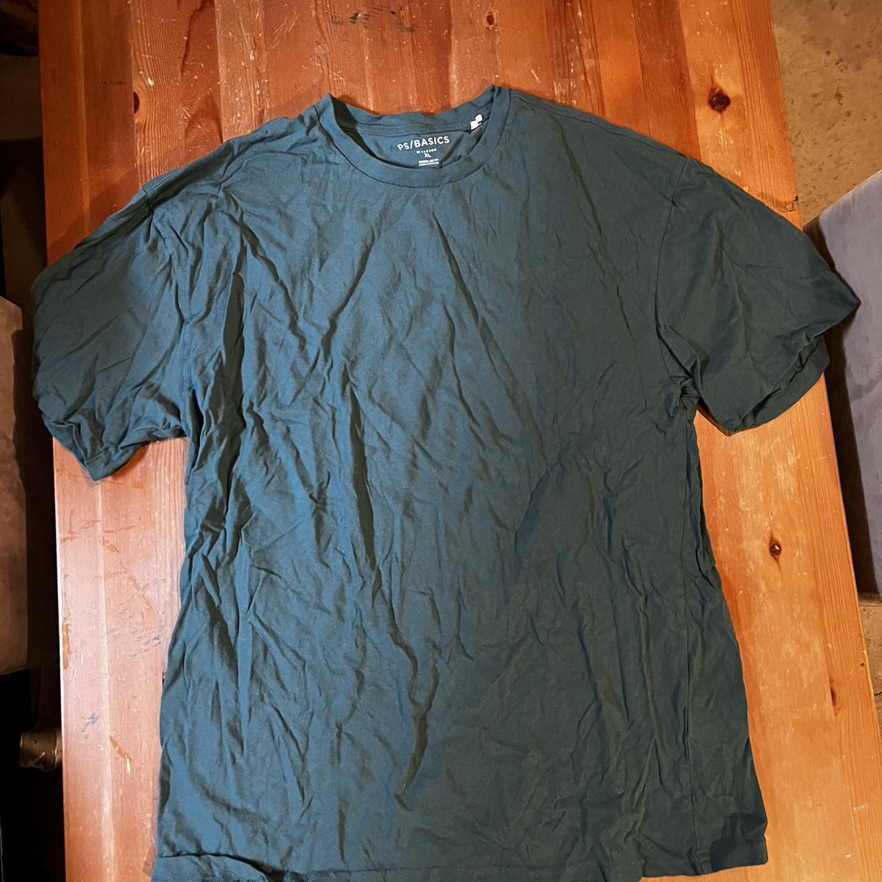 Green PacSun t-shirt Never worn but washed #pacsun... - Depop