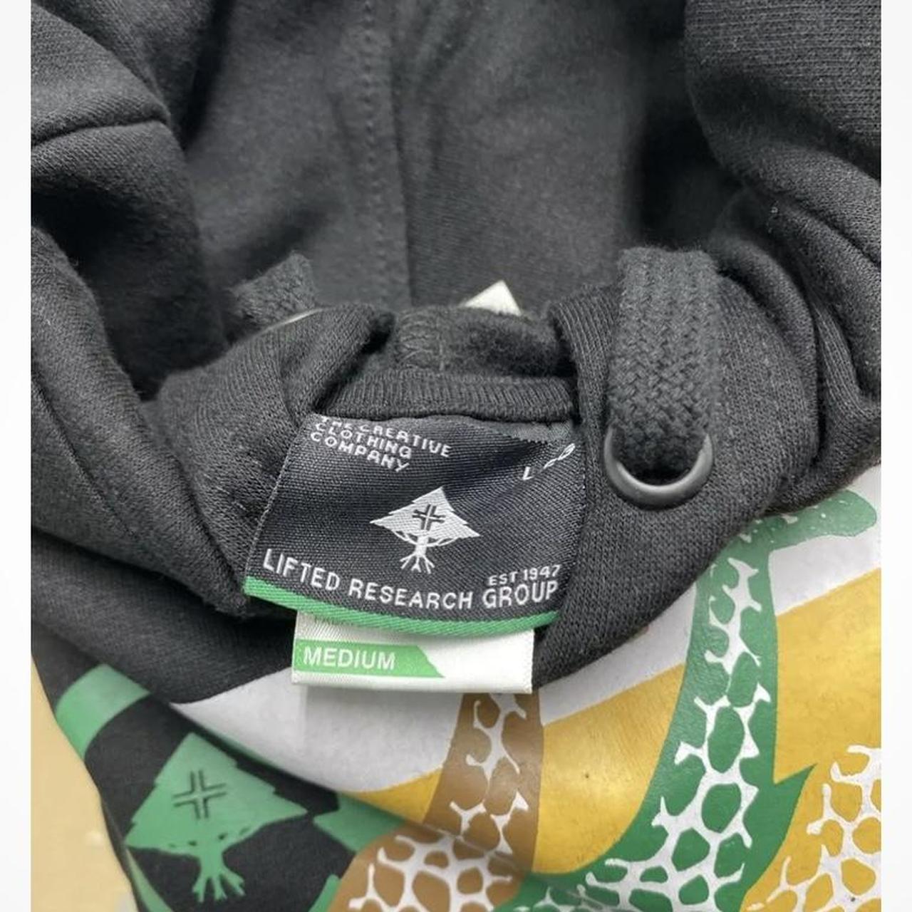 Amazon.com: LRG Men's Lifted Research Group Logo Hooded