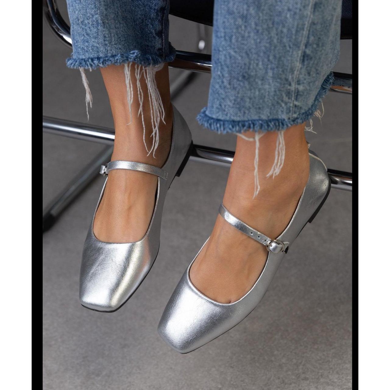 item listed by uniquestore5