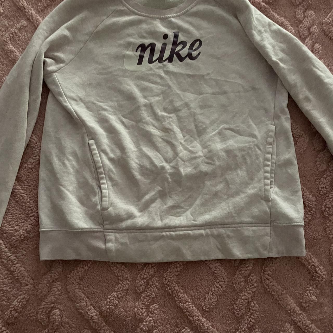 nike pink crewneck sweatshirt