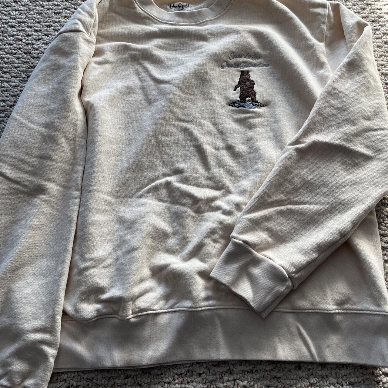 Brandy Melville Snow Lodge Greater Yellowstone... Depop
