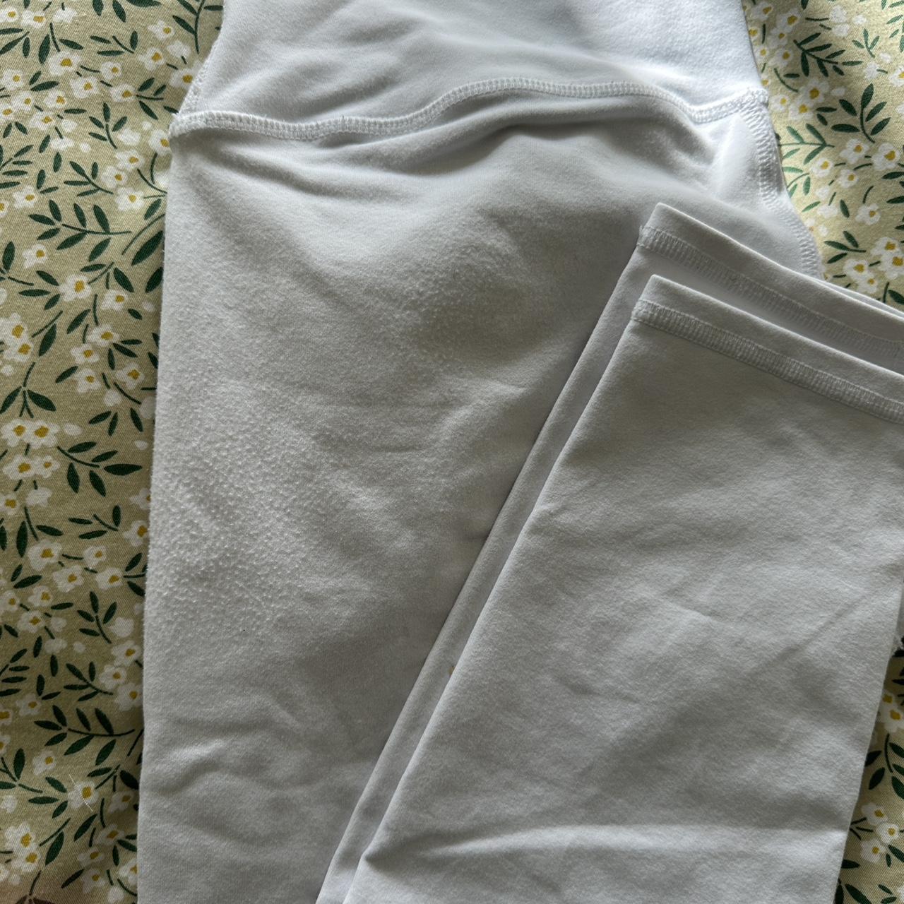 item listed by _breescloset_