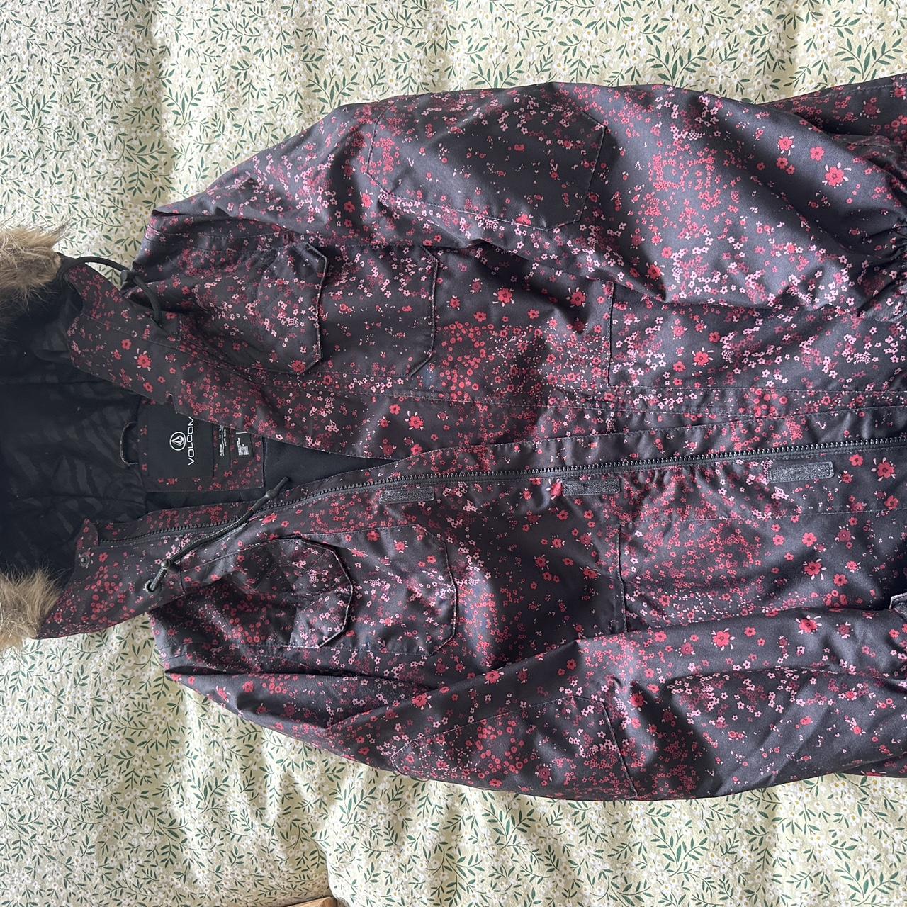 item listed by _breescloset_