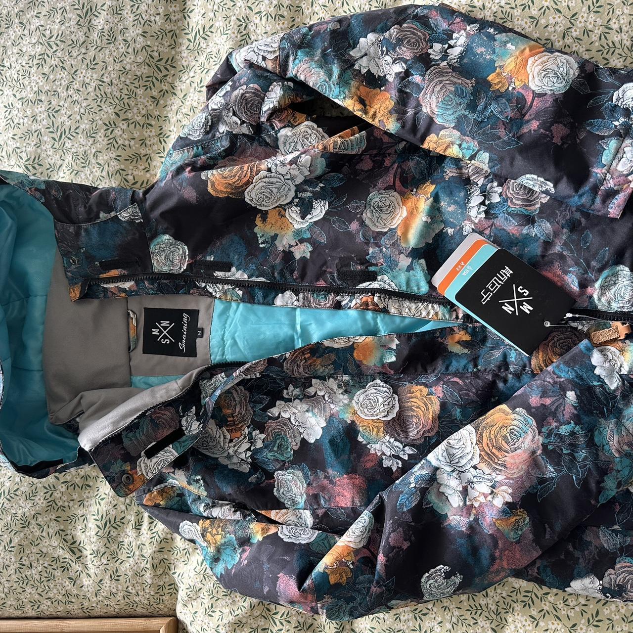 item listed by _breescloset_