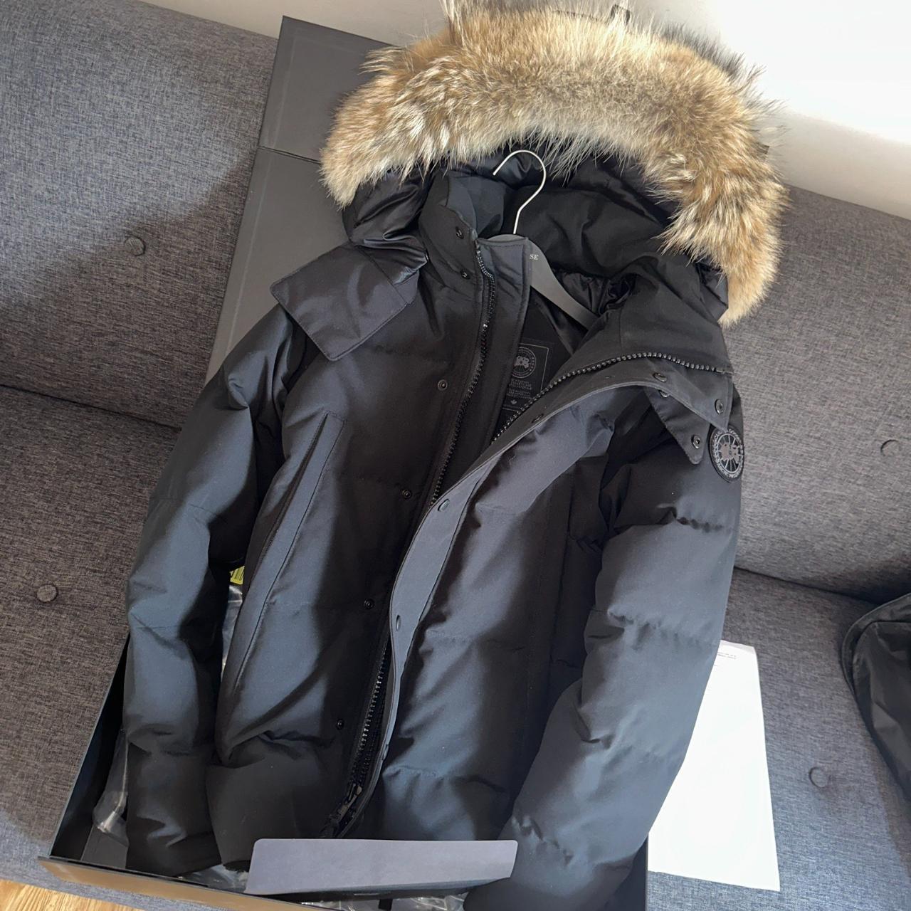 Canada goose Wyndham black badge size s Usedd 2... - Depop