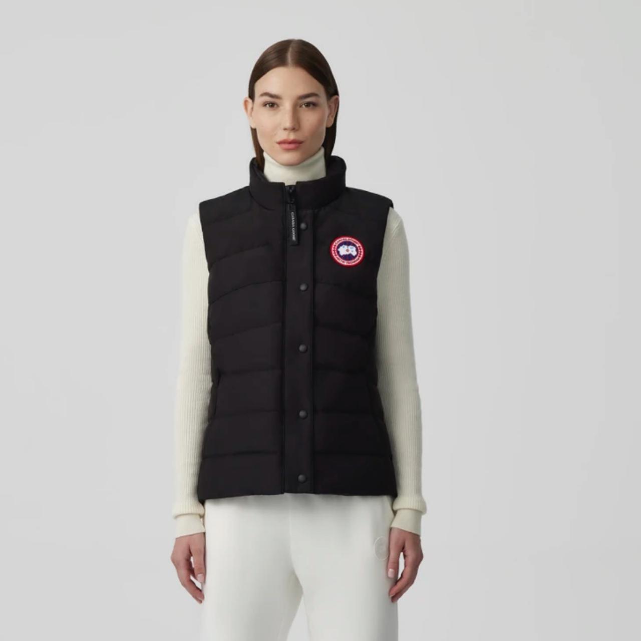 Canada goose vest size XS worn once