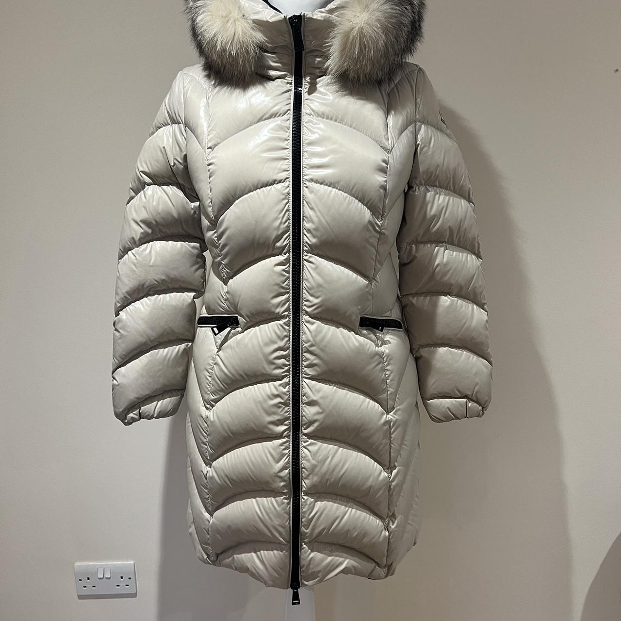 Grey moncler coat womens sales