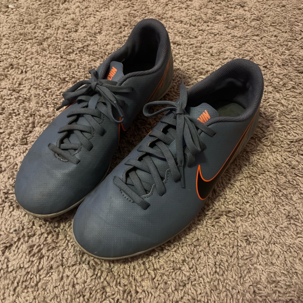 size 6 nike football cleats