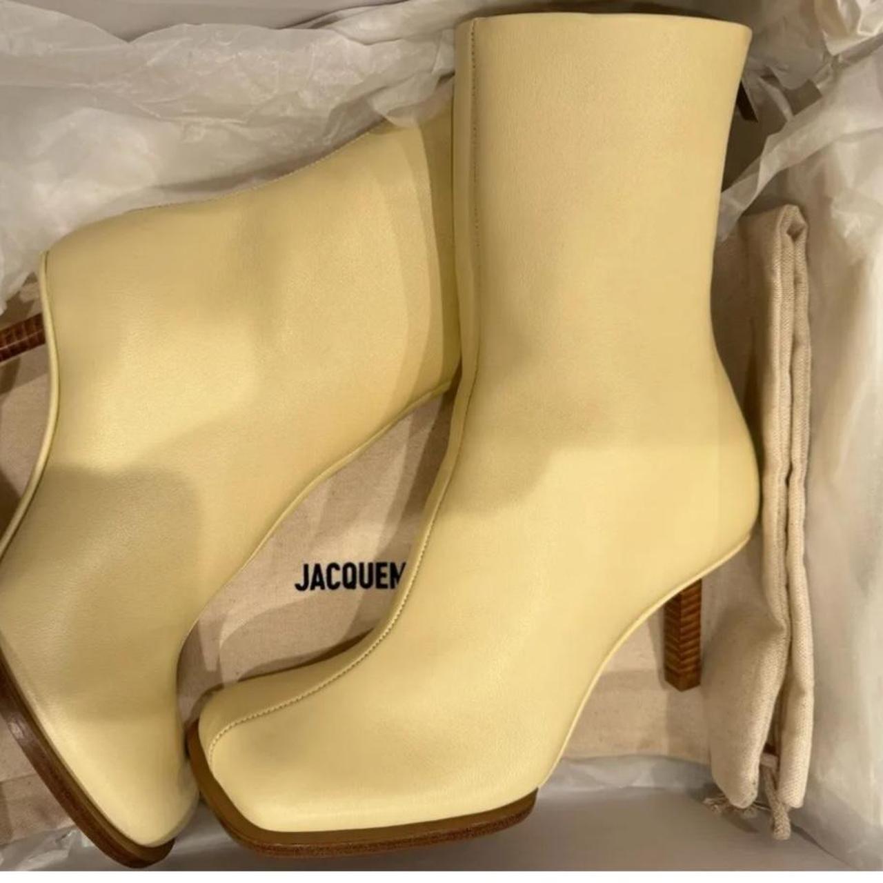 Jacquemus women s cream and white boots Depop