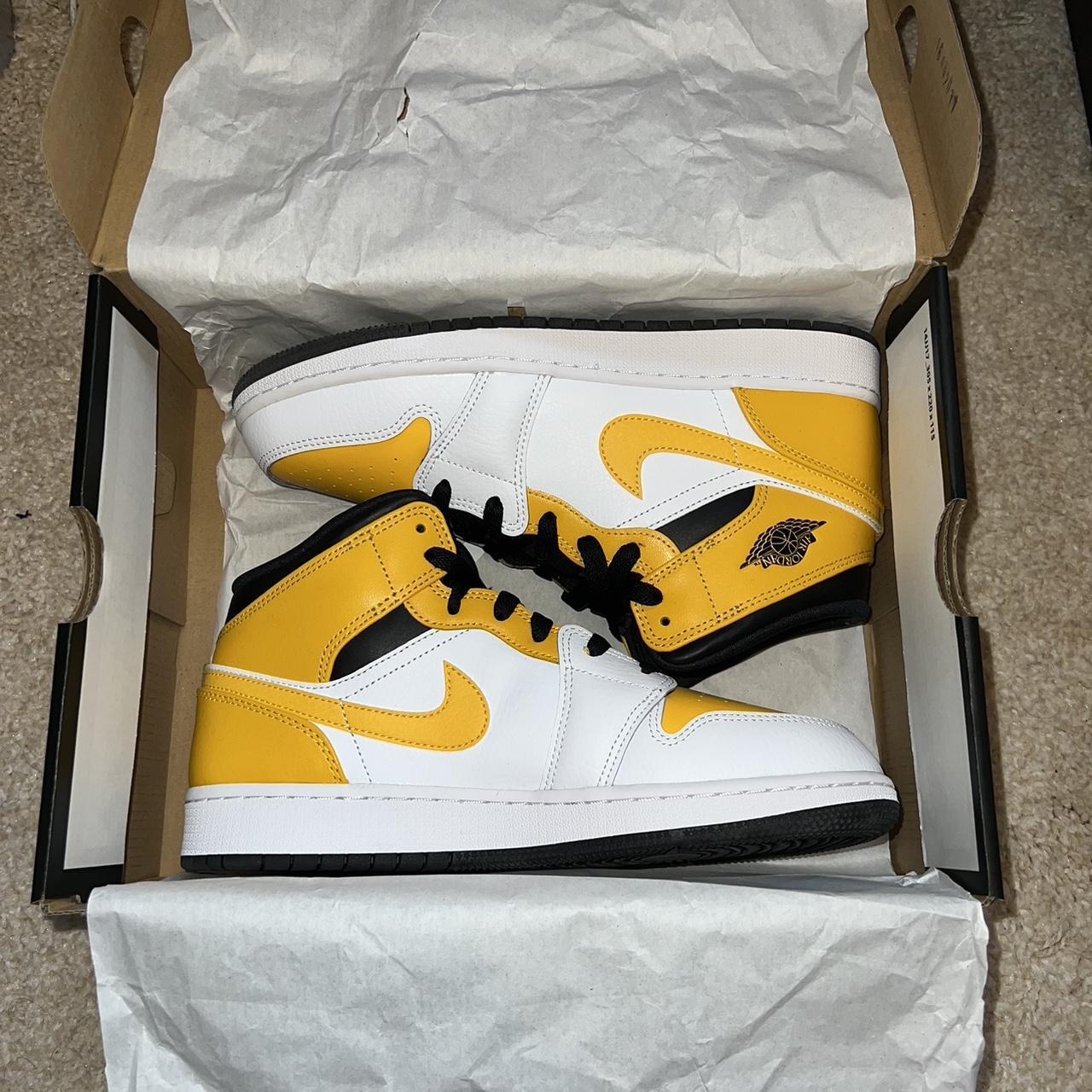 Uni Sex Nike Air Jordans Size Uk6 Brand New Never Depop