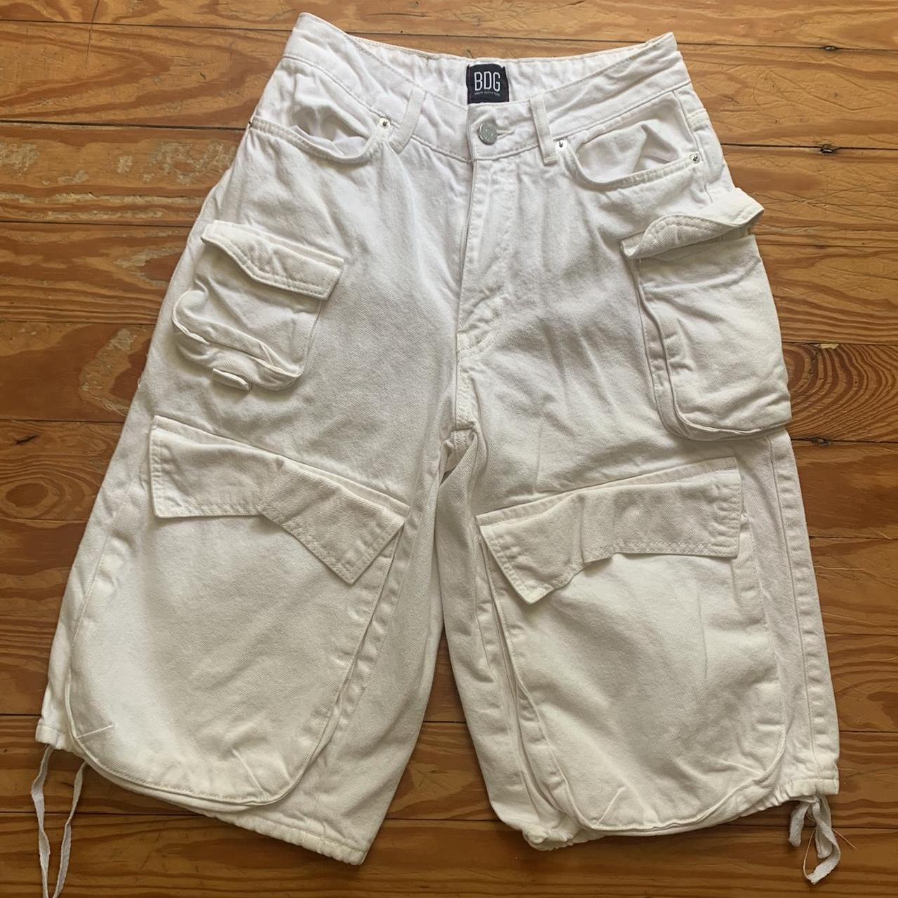 item listed by charlestonianiche