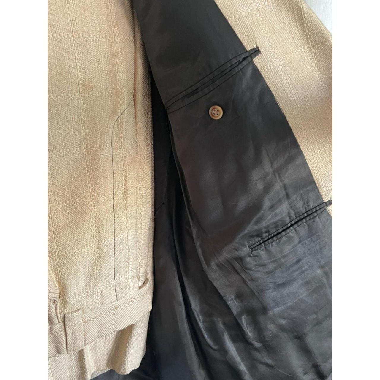 Source Unknown Men's Suit - Cream/Gold - L – What… - image 3