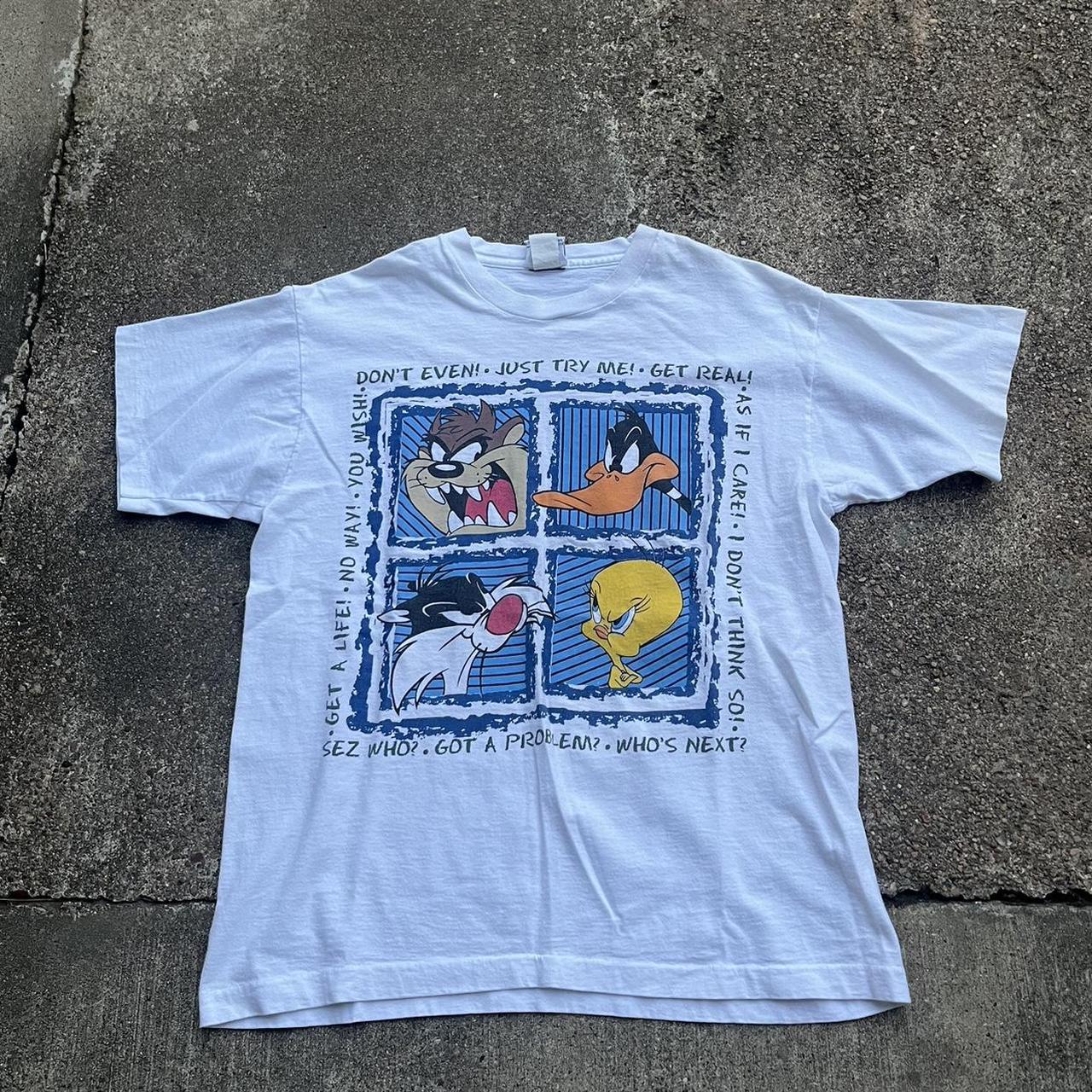 Looney Tunes Tee MEASUREMENTS PIT TO PIT: 21 LENGTH: 28 - Depop
