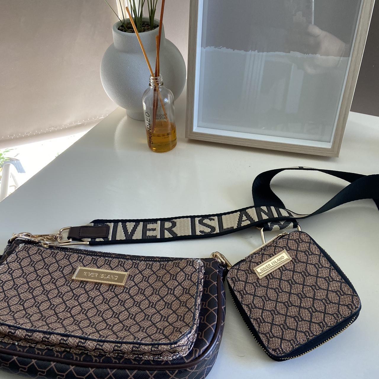 River Island cross body bag with coin purse clip... Depop