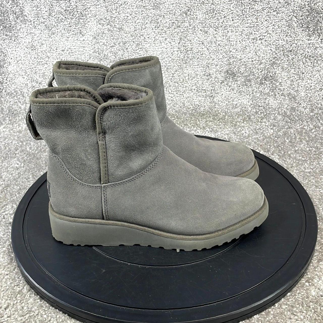 Women s Kristin Winter Snow Gray Suede Round Toe. Depop