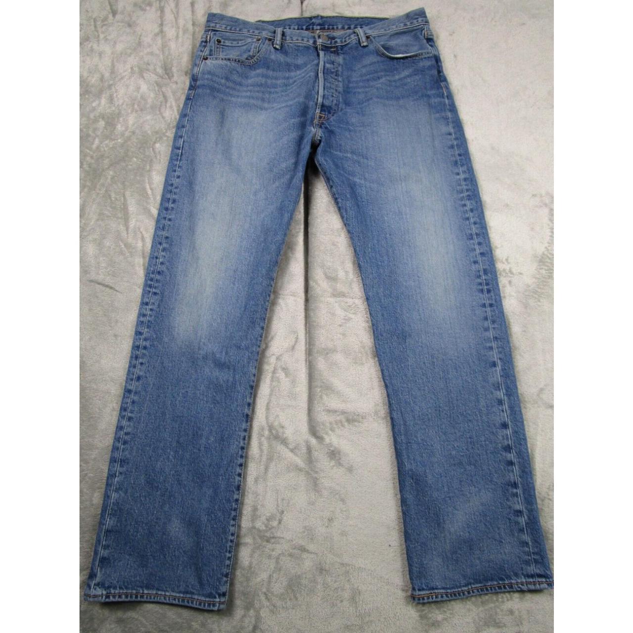 Levis 501 Jeans Mens 35x30 Blue Demim Distressed