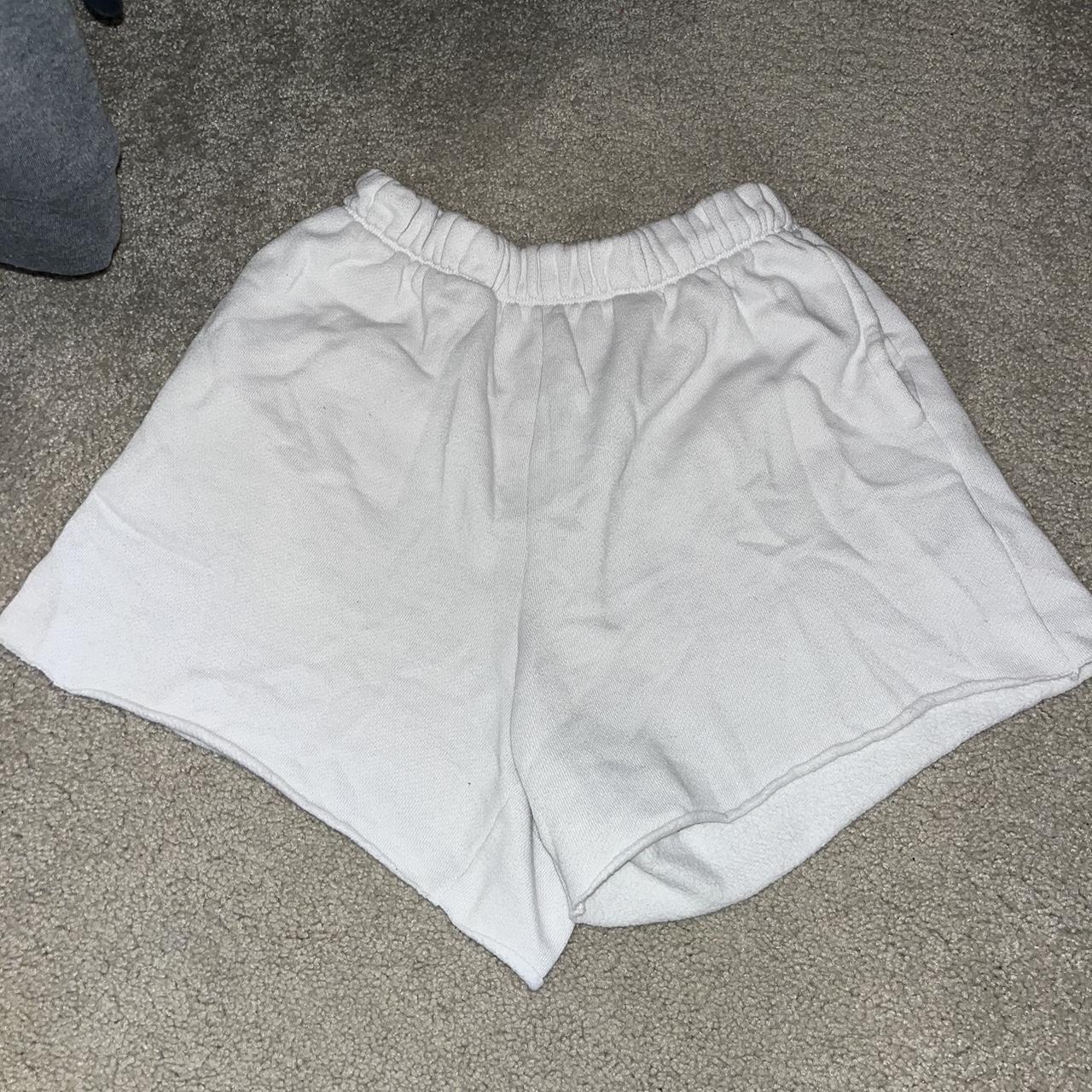 AERIE Fleece-of-mind High Waisted Short size xs - white - Depop