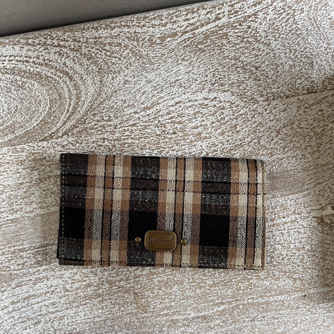 item listed by preppyhippy