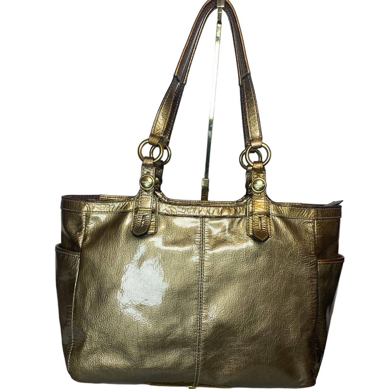 Coach gold leather purse 2024