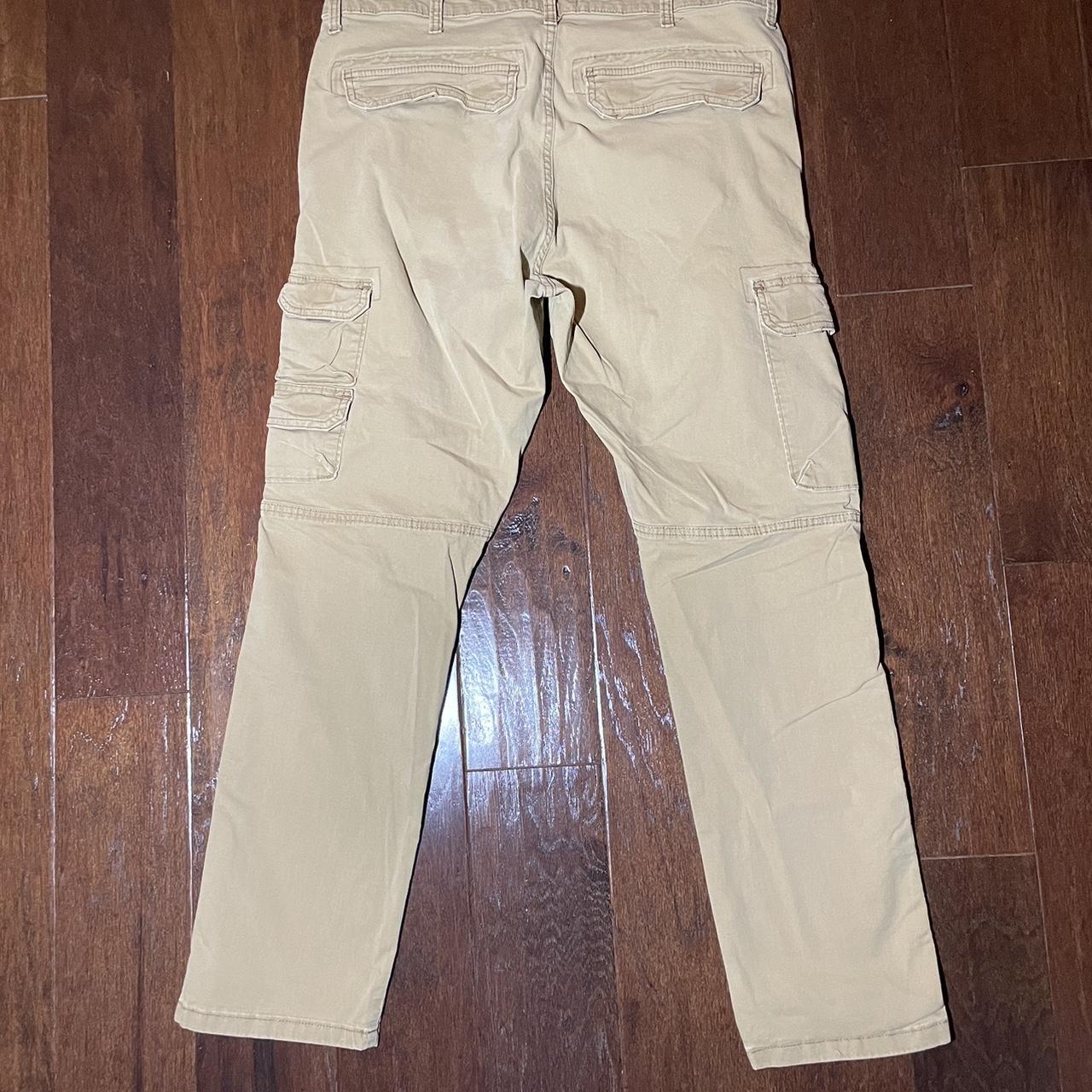 Wrangler Cargo Pants (36x30) Great - Depop