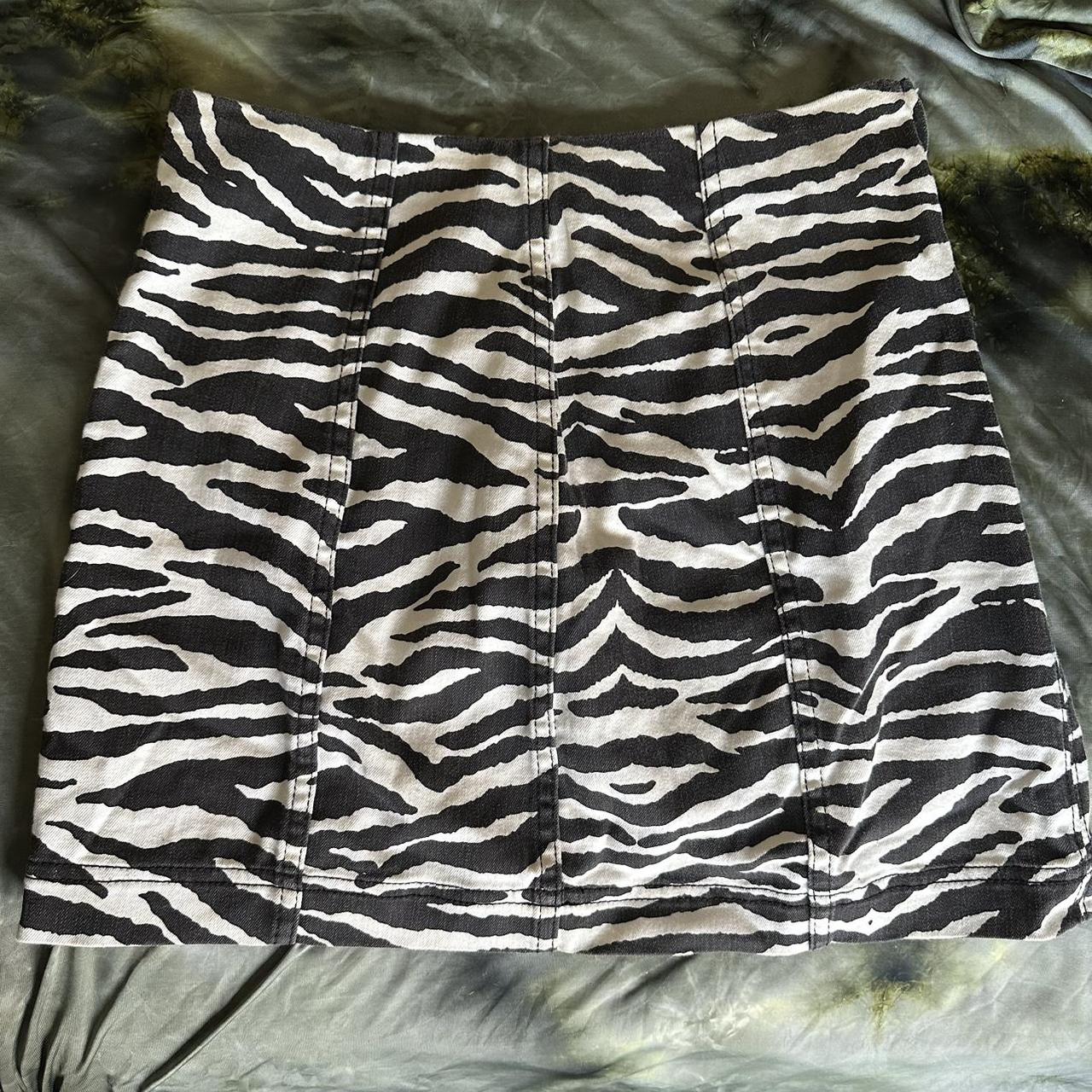 Zebra print denim skirt hotsell