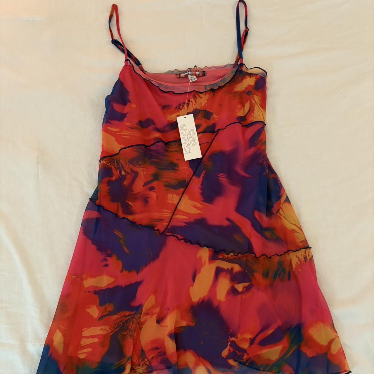 item listed by laur8n