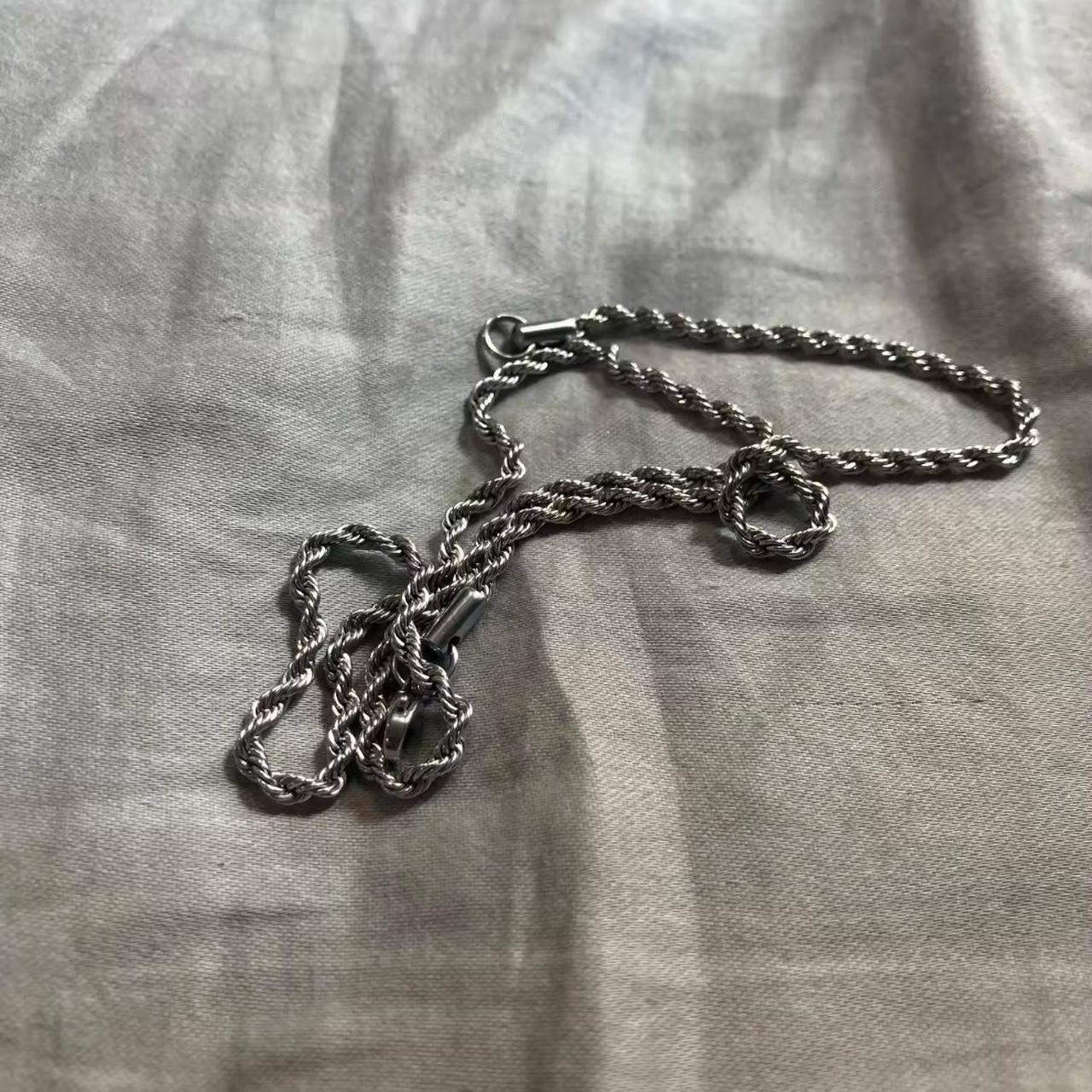 item listed by jiminy6