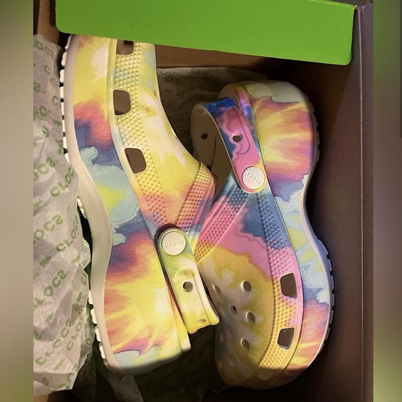 NEW!! Tye-Dye Platform fashion Crocs