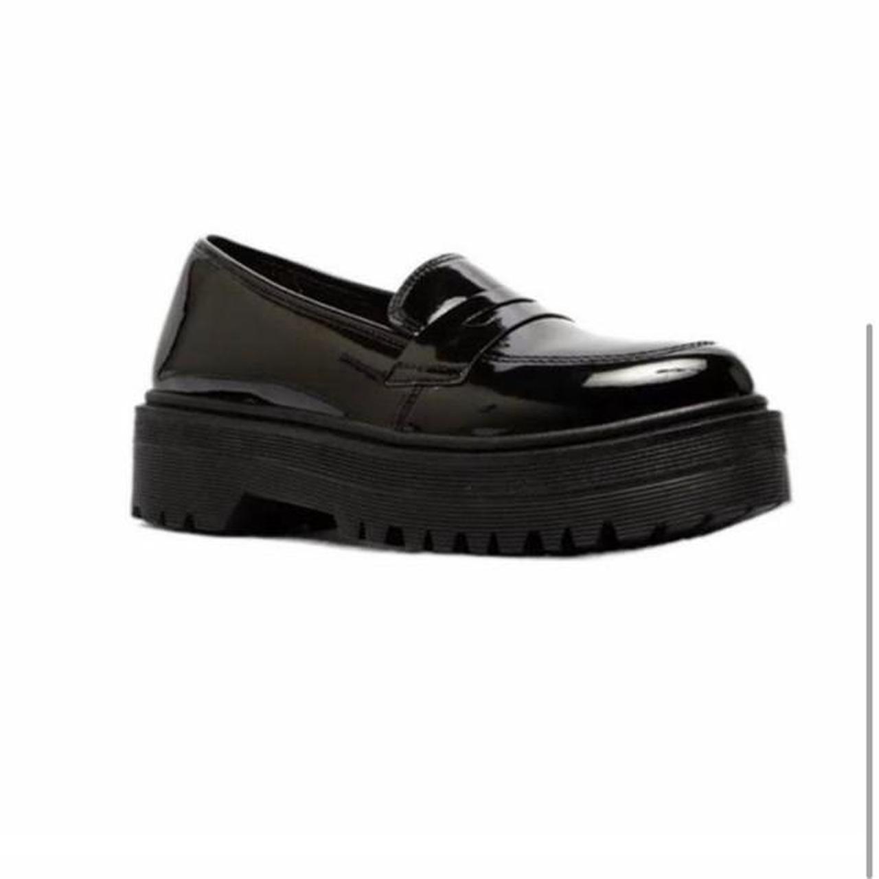 plain black loafers women's
