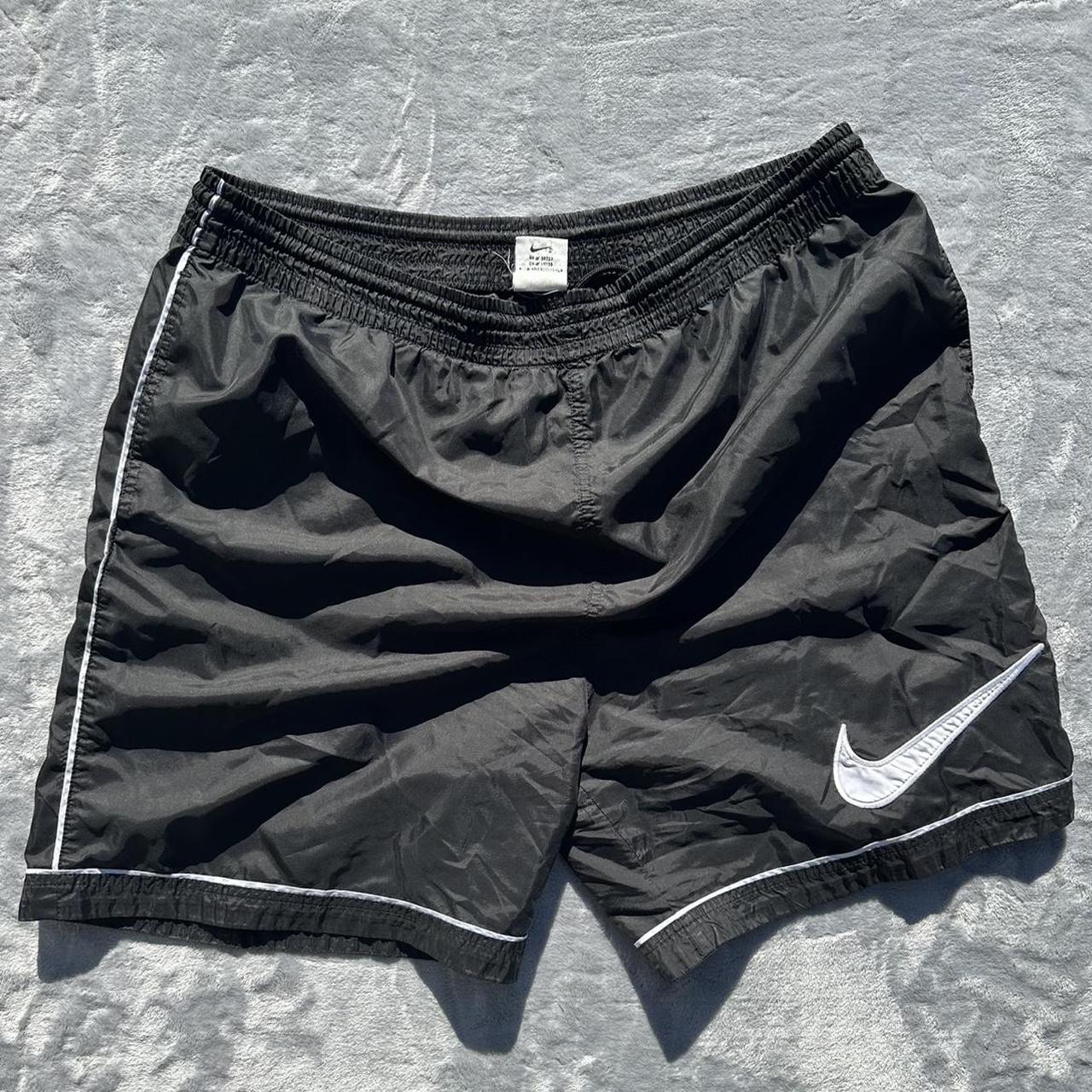 90s nike soccer shorts
