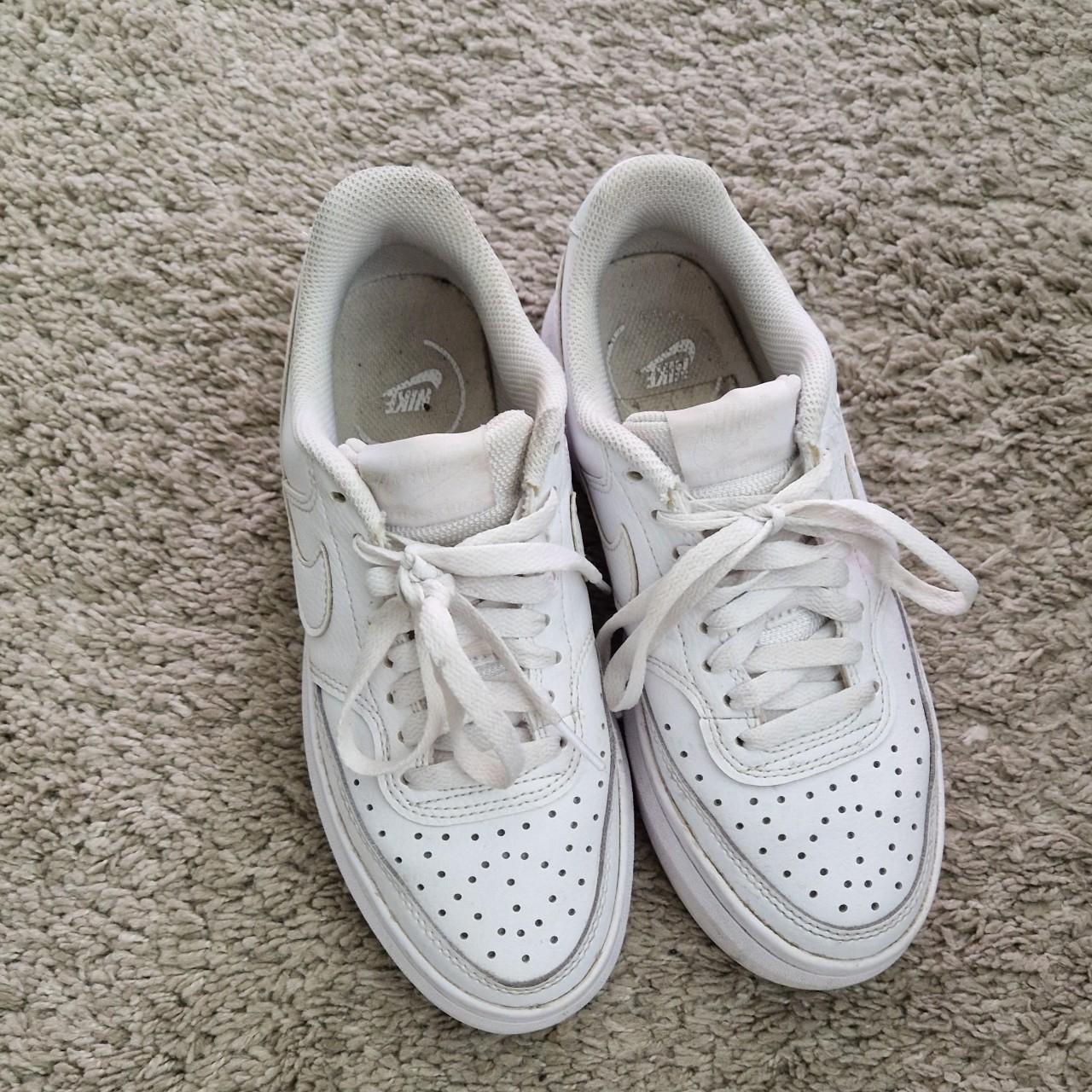 nike ladies white trainers uk