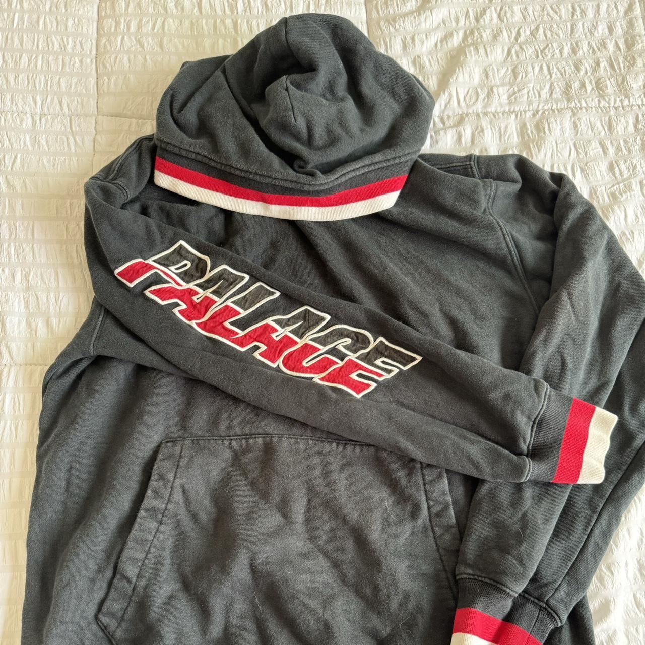 Palace hotsell handle hoodie