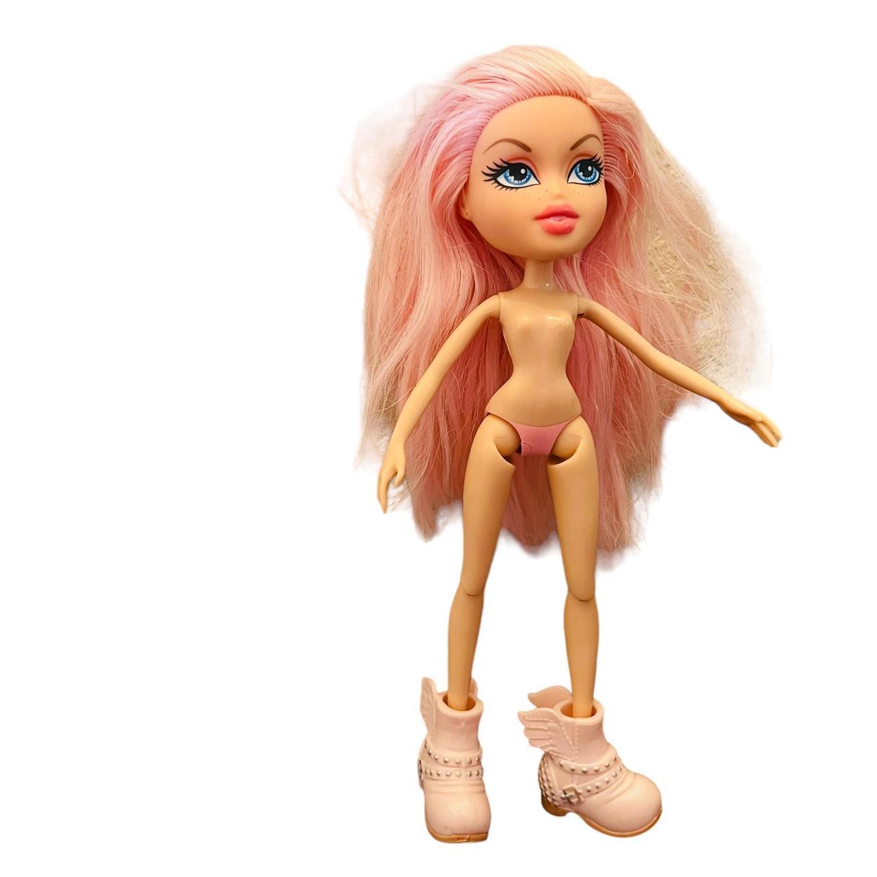 RARE BRATZ CLOE NUDE DOLL PINK HAIR PINK BOOTS WITH...