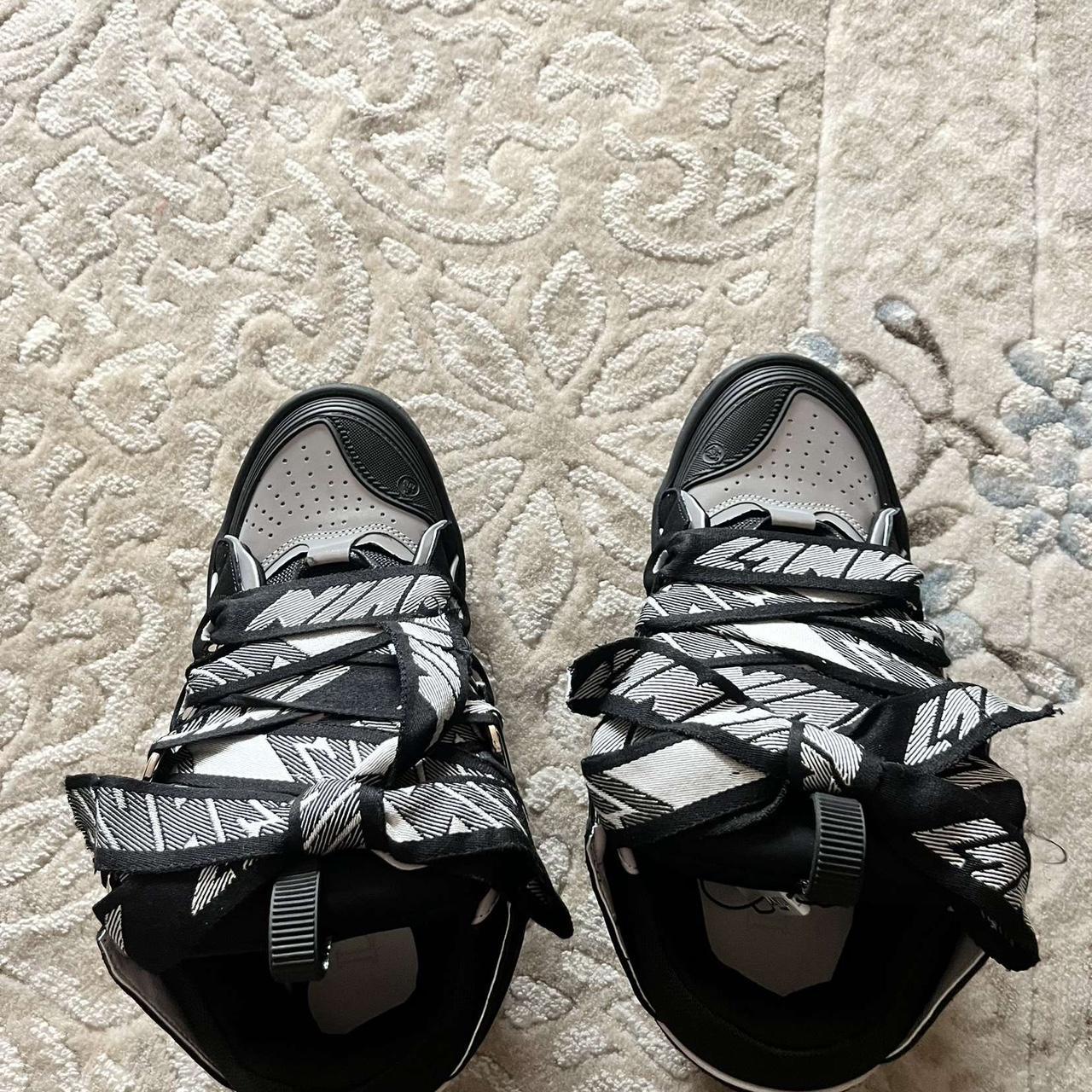 Lavin curb reflective - Depop