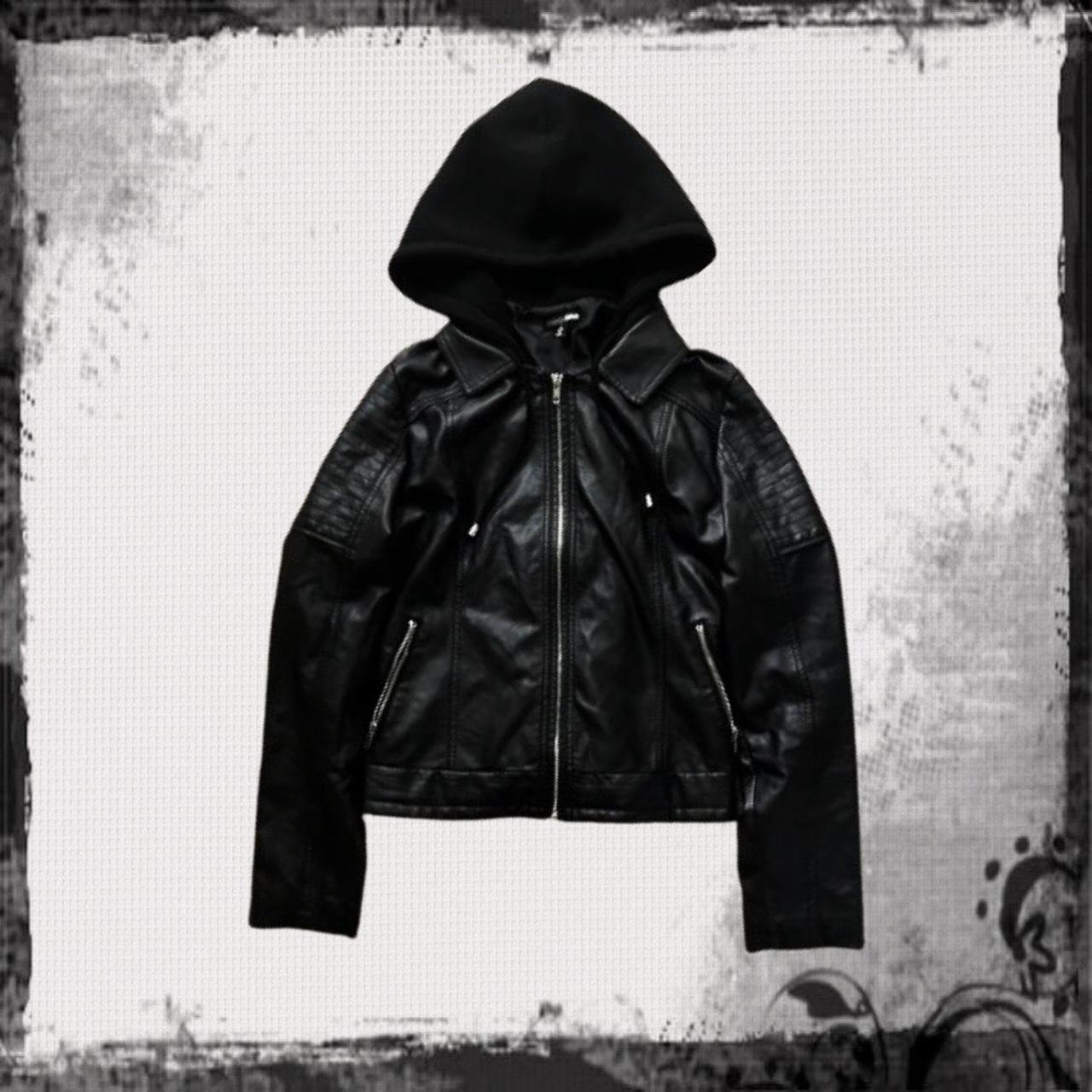 item listed by gravewears