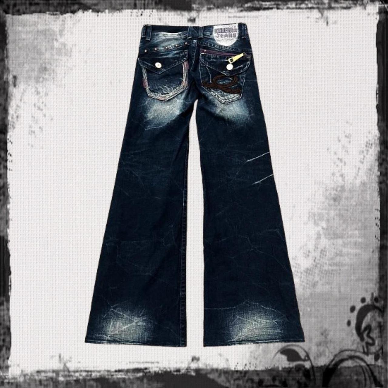 item listed by gravewears